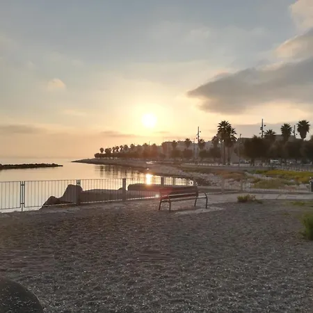 بيت للعطل Note Di Mare *